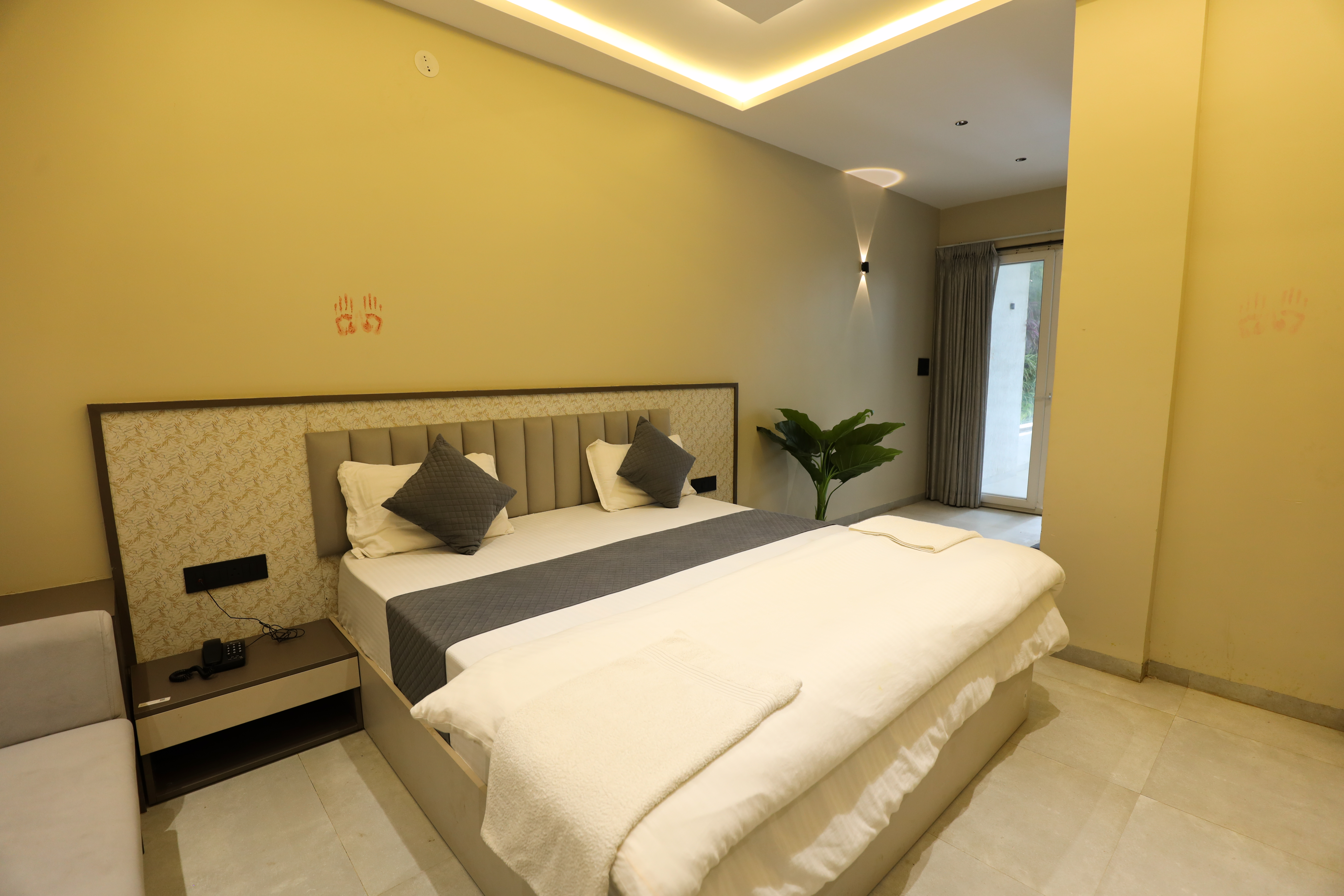 Suite room