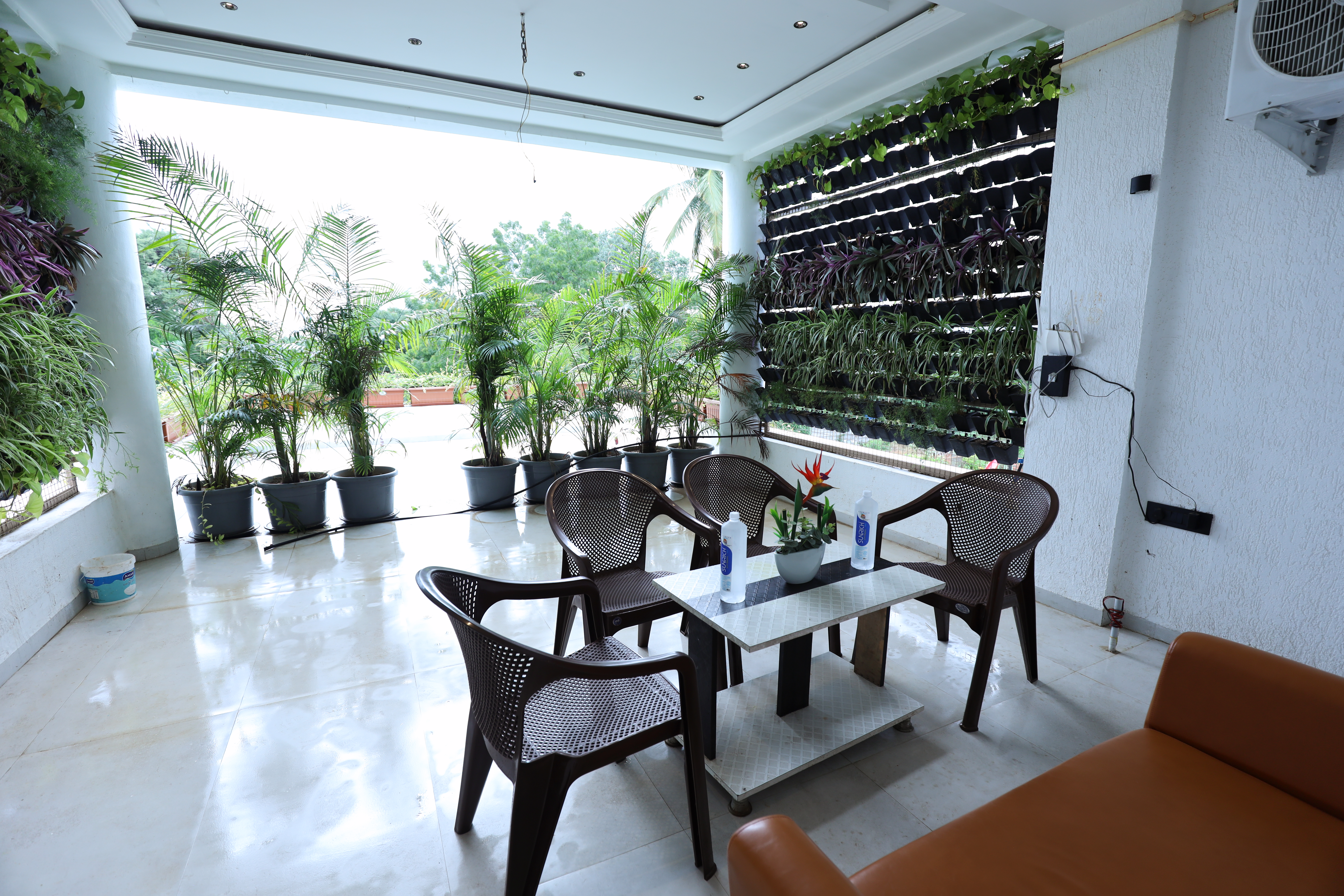Suite room