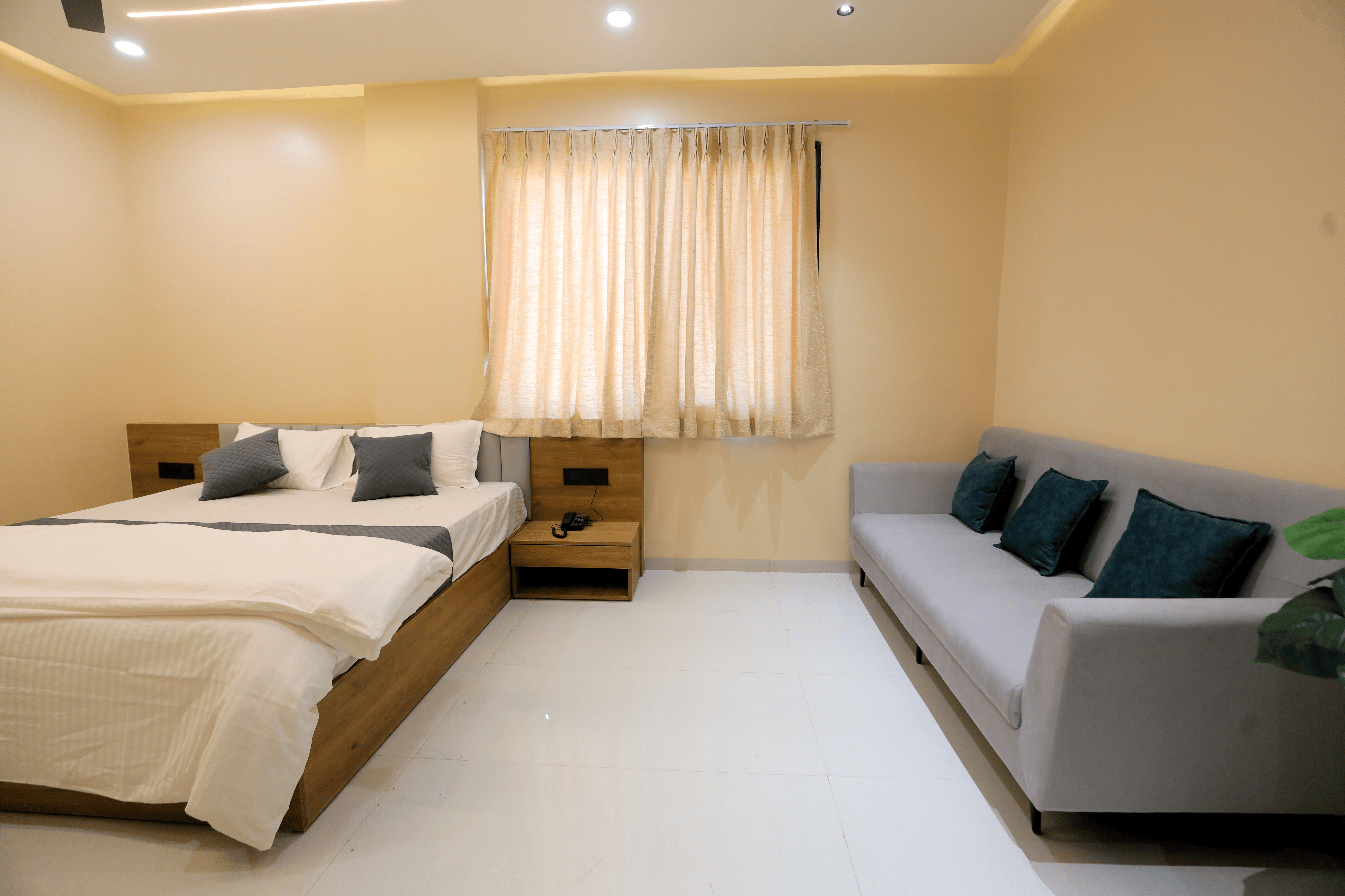 SuperDeluxe room